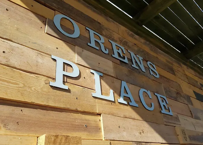 אורנס פלייס-Oren\'S Place